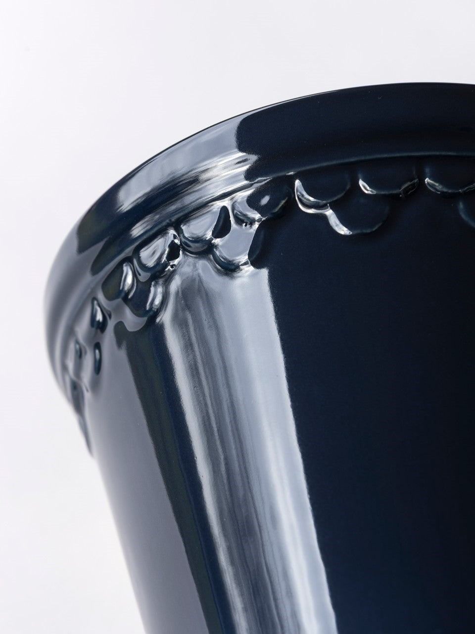 Kopenhagen Glasierter Topf mit Untersetzer, Saphirblau