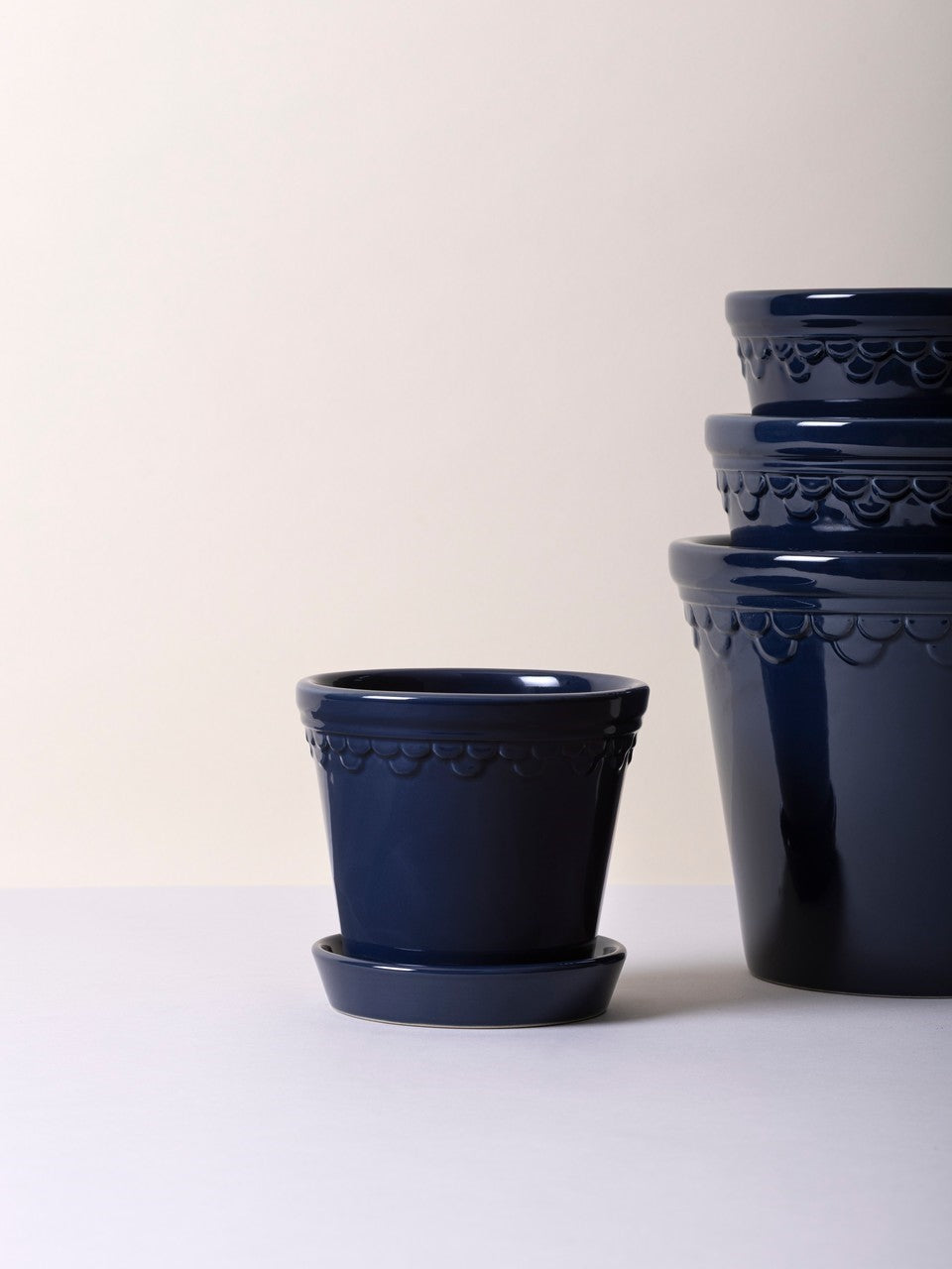 Kopenhagen Glasierter Topf mit Untersetzer, Saphirblau